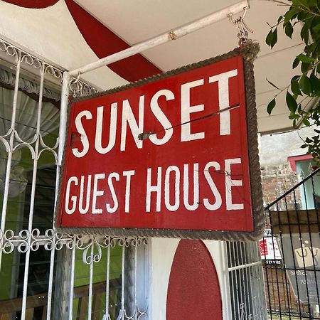 Sunset Guest House Сан Хуан дел Сур Екстериор снимка